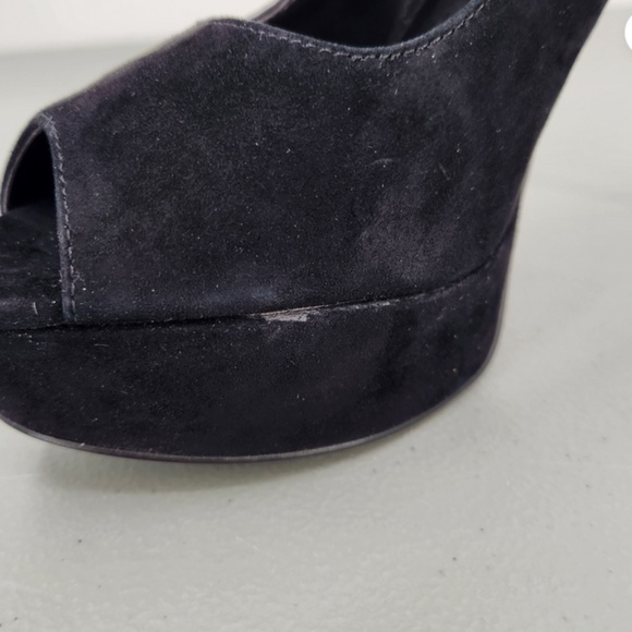 Guess CACEI Pump Womens 9.5M Black Suede Stiletto Slip On High Heels Peep Toe - Picture 16 of 16